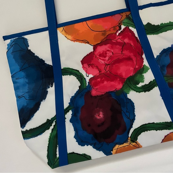 Clinique X Jonathan Cohen Springtime Poppy Floral Print Tote Bag One Size NWT - Picture 15 of 16